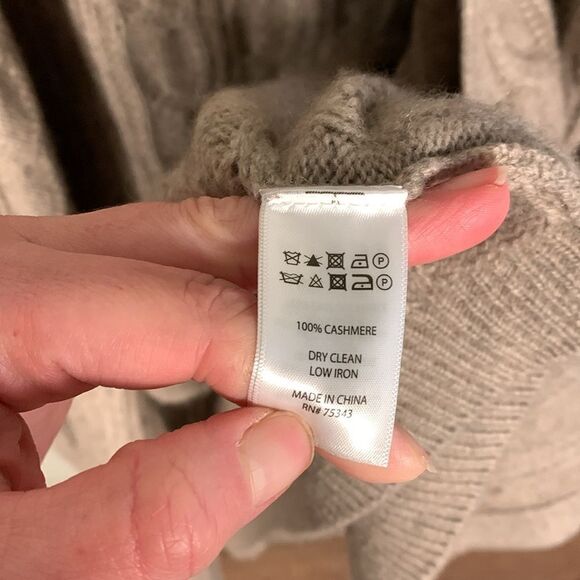 Tahari Pure Luxe 2 ply Cashmere cable knit open front cardigan size small - Picture 7 of 8